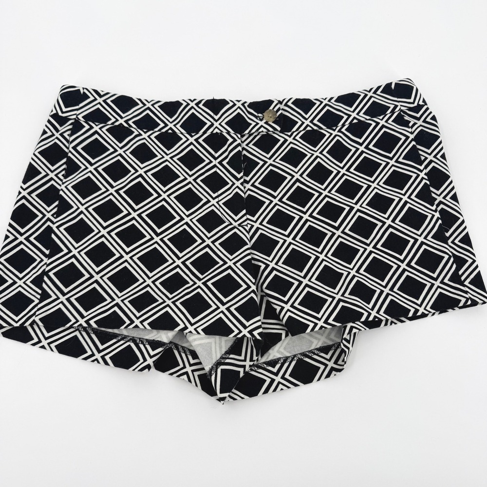 NWT‎ J.Crew Womens City Fit Chino Shorts Size 10 Black White Geometric Diamond
